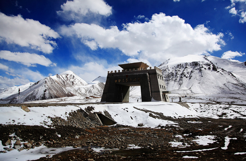 Khongjirap Pass